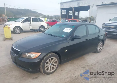 2007 BMW 328 I Sulev z USA, uszkodzony, nr VIN WBAVC53517FZ78044